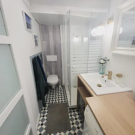 Port 4-6 Personnes 150m De La Apartamento Leucate