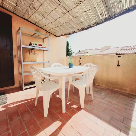 Port 4-6 Personnes 150m De La Apartamento Leucate